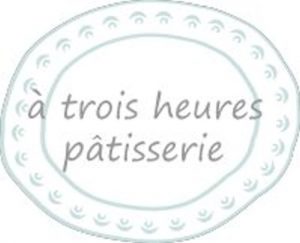 a trois heures
